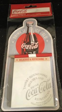 2121-1 € 5,00 coca cola notitieblaadjes tevens als magneet te gebruiken.jpeg